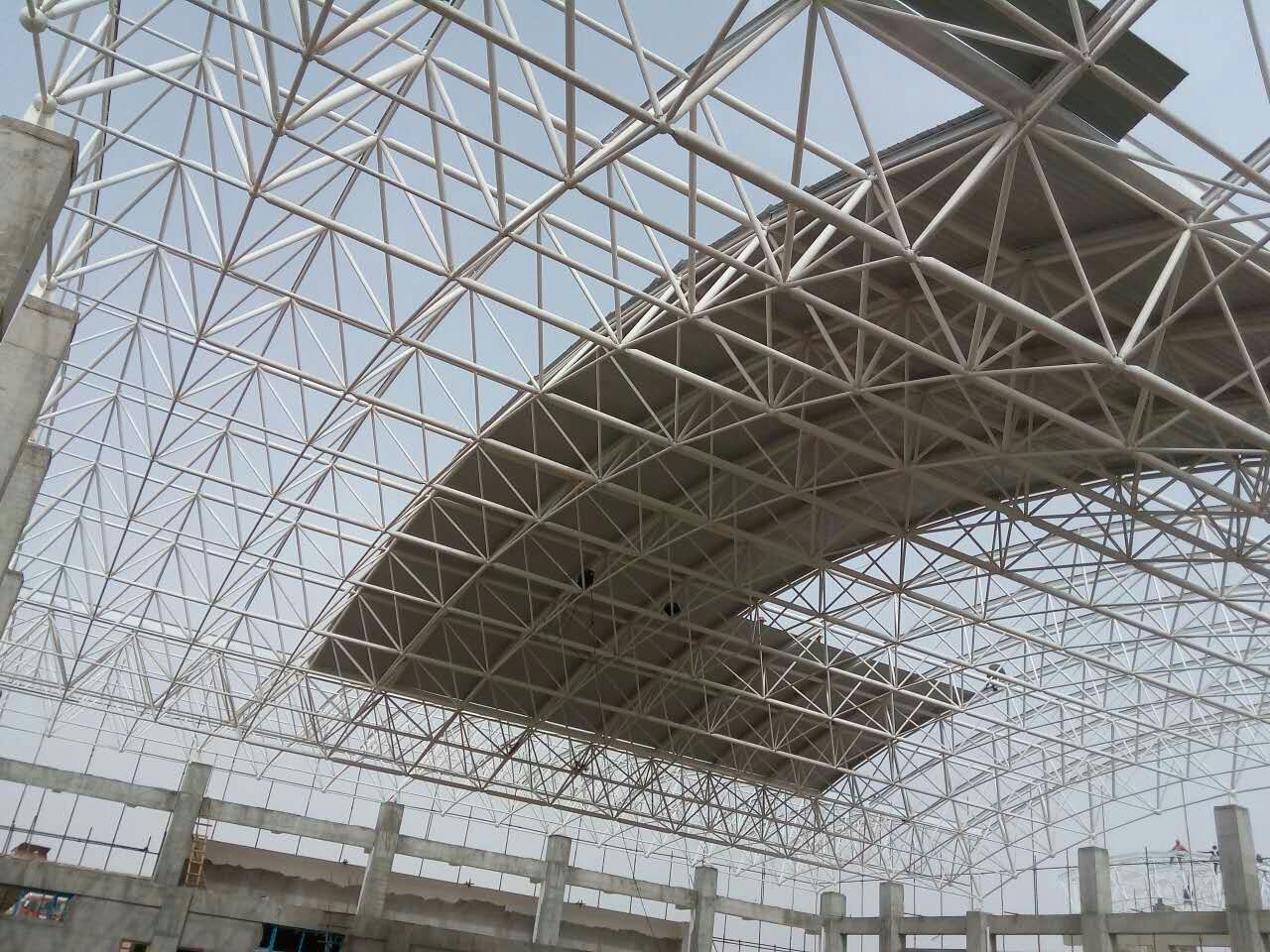 龙岩青岛一汽网架